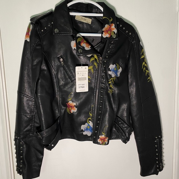 AFTF Basic Black Leather Jacket - Picture 1 of 5